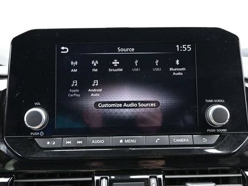 Used 2025 Nissan Pathfinder SV FWD image 38