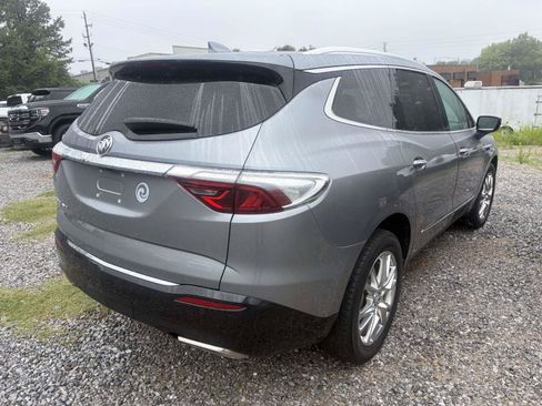 Used 2023 Buick Enclave Premium w/ Experience Buick Package FWD image 9