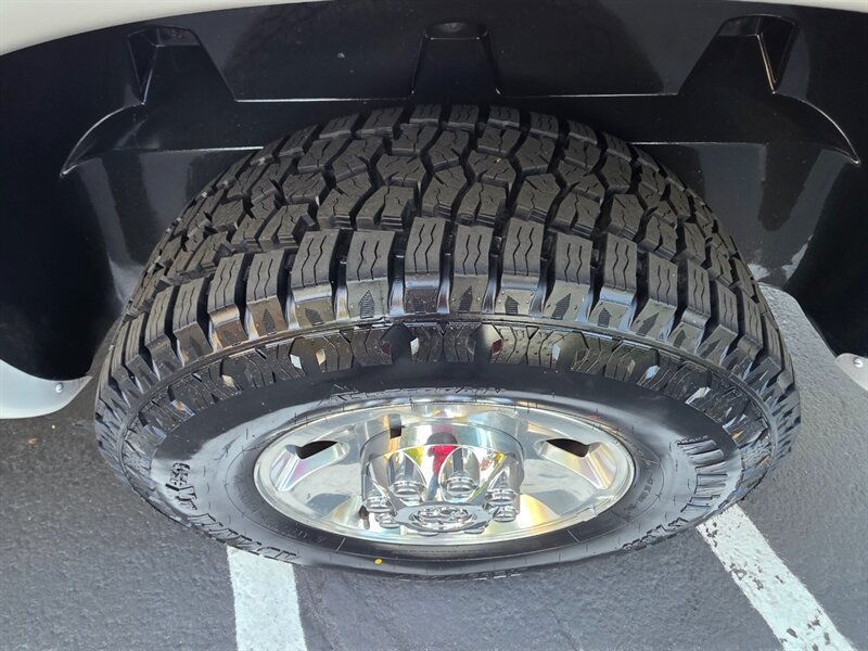 Used 2006 Dodge Ram 2500 Truck Laramie RWD image 24