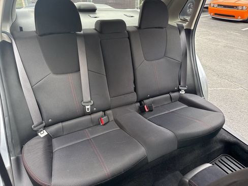 Used 2014 Subaru Impreza WRX WRX AWD 4dr Sedan image 31