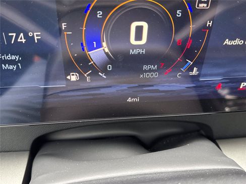 New 2026 Chevrolet Traverse LT FWD image 38