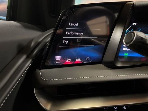 Used 2026 Chevrolet Corvette Stingray Premium Cpe w/ Z51 Performance Package image 40