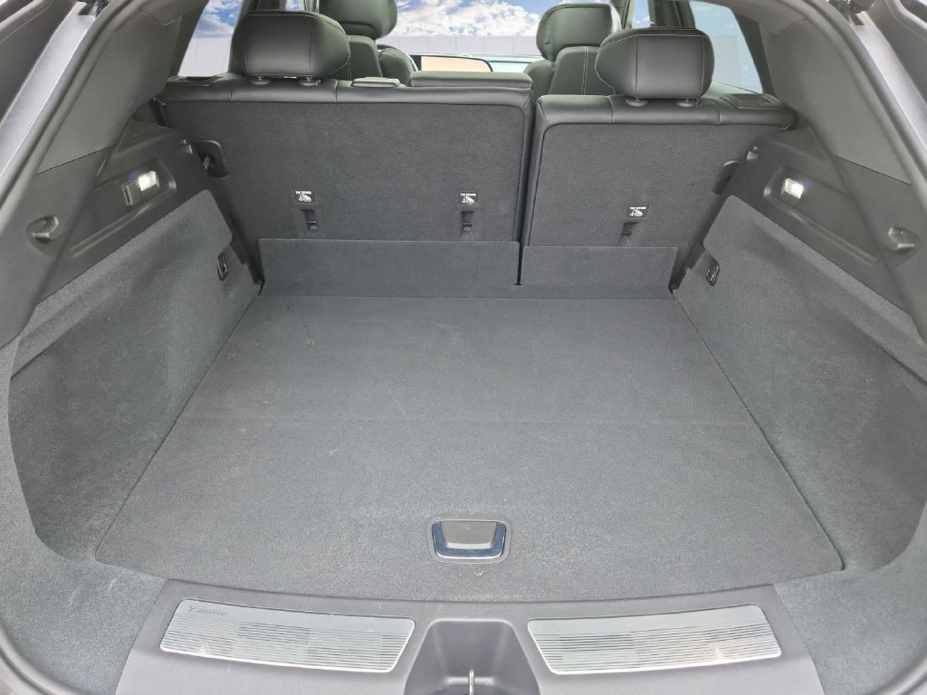 Certified 2024 Cadillac Lyriq Sport AWD/4WD image 19