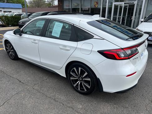 Used 2023 Honda Civic EX-L image 9