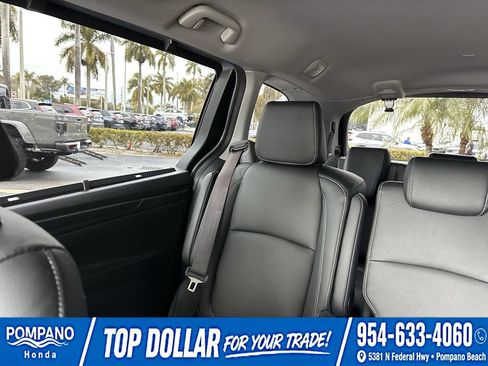 Used 2024 Honda Odyssey Touring image 15
