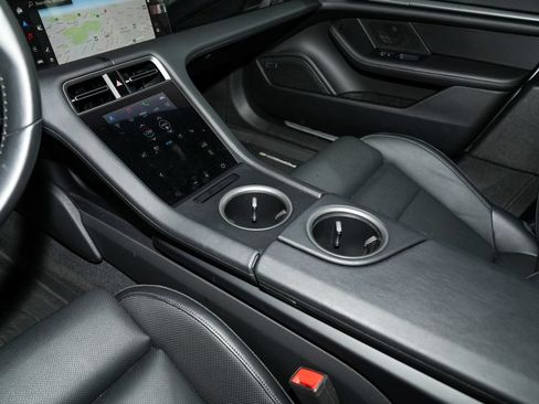 Certified 2025 Porsche Taycan 4S AWD/4WD image 25