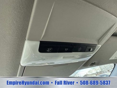 Used 2024 Nissan Sentra SV FWD image 26