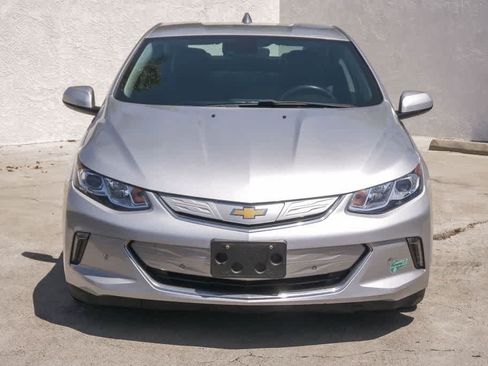 Used 2017 Chevrolet Volt Premier w/ Driver Confidence II Package FWD image 2