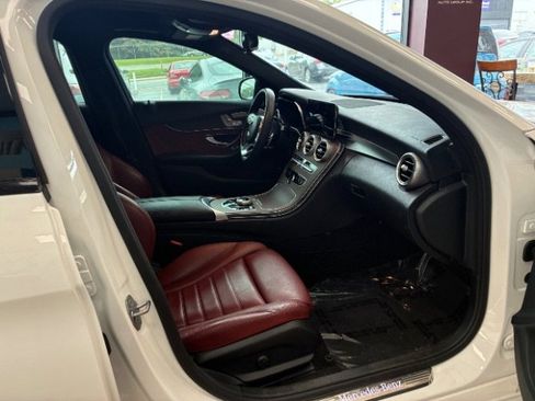 Used 2019 Mercedes-Benz C 300 4MATIC Sedan image 29
