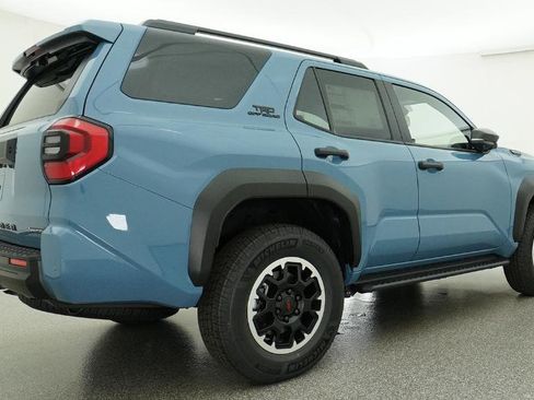 New 2026 Toyota 4Runner TRD Off-Road Premium AWD/4WD image 28