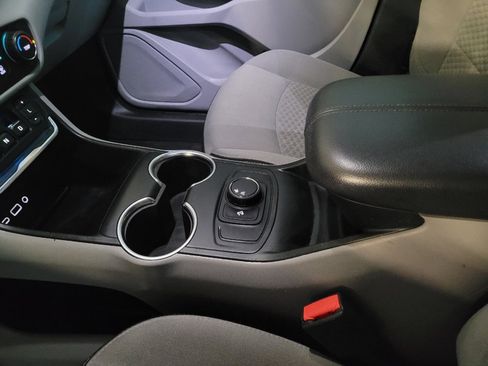 Used 2019 GMC Terrain SLE image 26