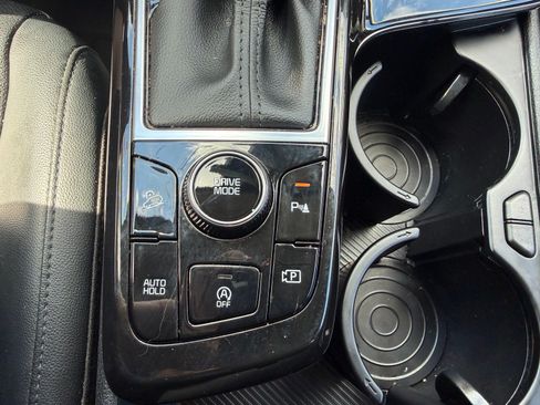 Used 2023 Kia Sportage EX FWD image 35