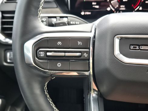 Certified 2024 GMC Acadia Denali FWD image 12