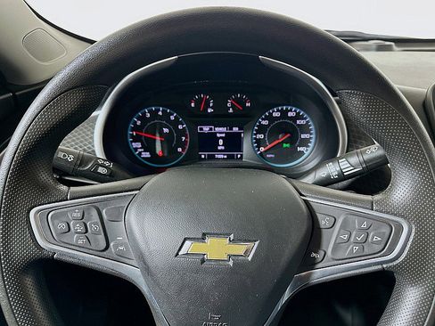 Used 2023 Chevrolet Malibu LT image 12