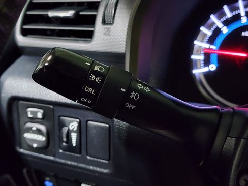 Used 2019 Toyota 4Runner TRD Off-Road Premium w/ Phone Cable & Charge Package image 41