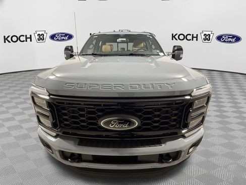 New 2026 Ford F250 Lariat w/ Black Appearance Package AWD/4WD image 2