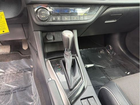 Used 2014 Toyota Corolla S image 16