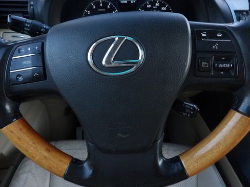 Used 2011 Lexus RX 350 AWD image 27