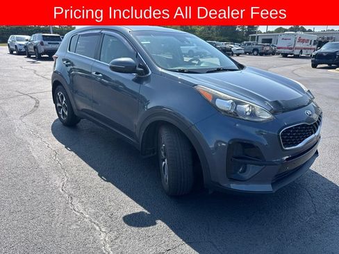 Used 2020 Kia Sportage LX w/ LX Popular Package FWD image 3