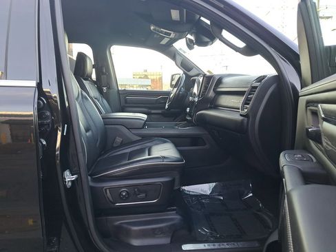 Used 2022 RAM 1500 Limited w/ Body-Colour Bumper Group image 17