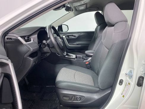 Certified 2023 Toyota RAV4 XLE AWD/4WD image 10