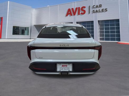 Used 2025 Kia K4 FWD image 7