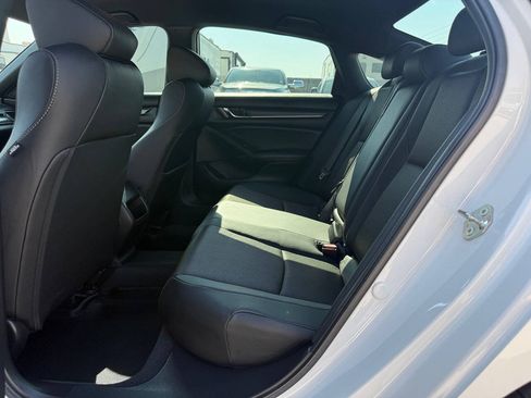 Used 2020 Honda Accord Sport image 18