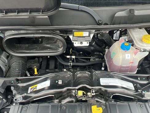 Used 2023 RAM ProMaster 2500 FWD image 37
