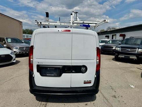 Used 2019 RAM ProMaster City Tradesman image 9