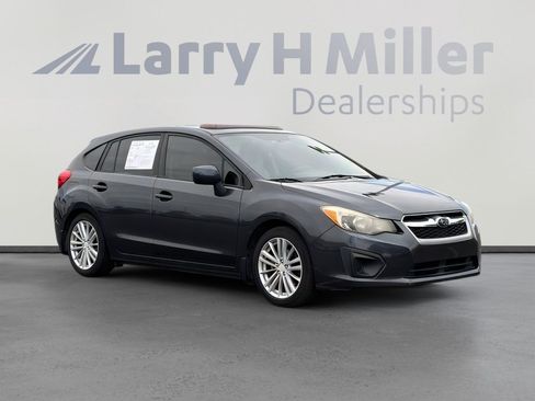 Used 2012 Subaru Impreza 2.0i Premium image 8