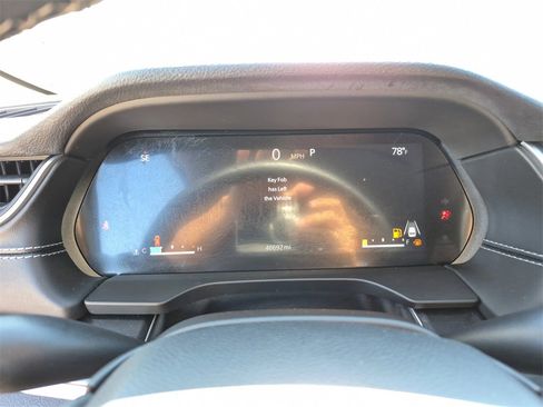 Used 2022 Jeep Grand Cherokee L Laredo w/ Luxury Tech Group I image 53