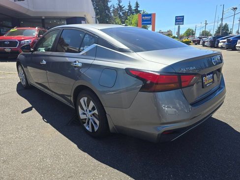 Used 2020 Nissan Altima 2.5 S FWD image 5