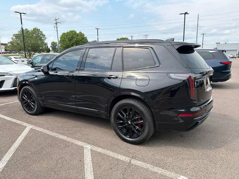 Used 2023 Cadillac XT6 Sport w/ LPO, ONYX Package AWD/4WD image 15