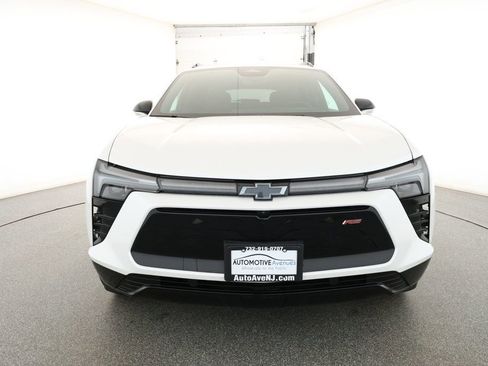 Used 2024 Chevrolet Blazer EV RS image 2