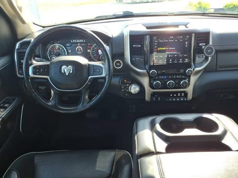 Used 2020 RAM 1500 Laramie AWD/4WD image 16
