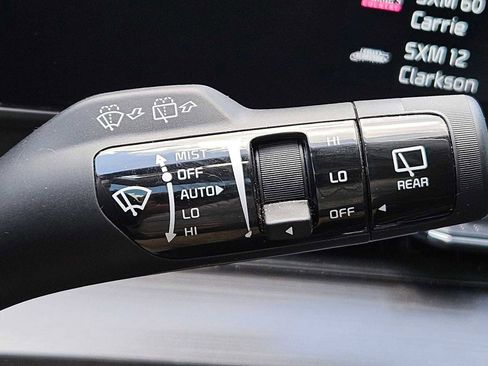 Used 2024 Kia Sportage EX FWD image 16
