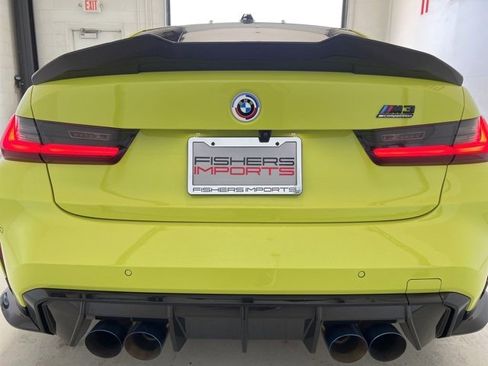 Used 2023 BMW M3 Competition w/ M Carbon Exterior Package image 8