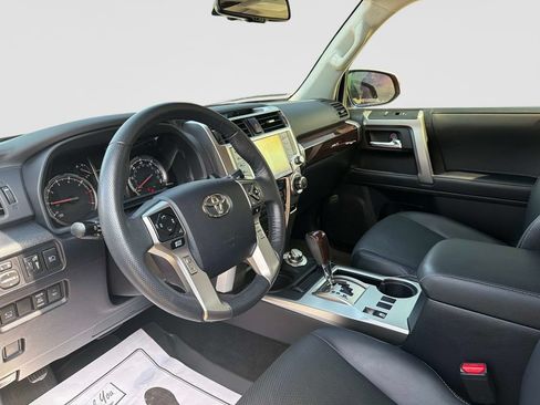 Used 2024 Toyota 4Runner Limited AWD/4WD image 23