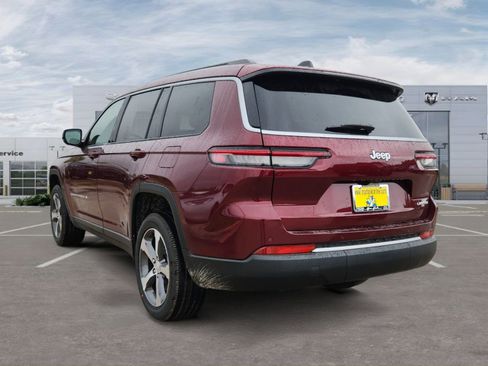 New 2026 Jeep Grand Cherokee L Limited RWD image 3