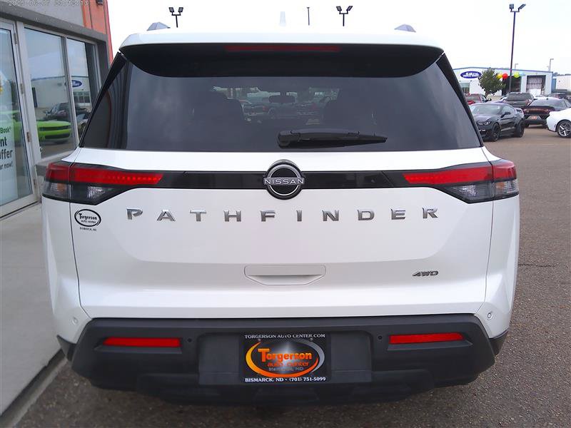 Used 2025 Nissan Pathfinder SV AWD/4WD image 22