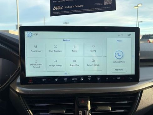 New 2026 Ford Escape SE w/ Class II Trailer Tow Package image 19