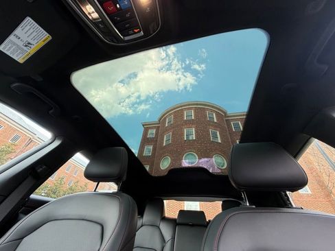 New 2026 Dodge Charger R/T image 25