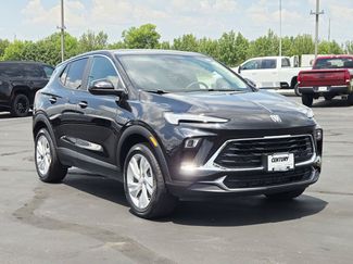 Used 2025 Buick Encore GX Preferred w/ Comfort Package AWD/4WD video 1