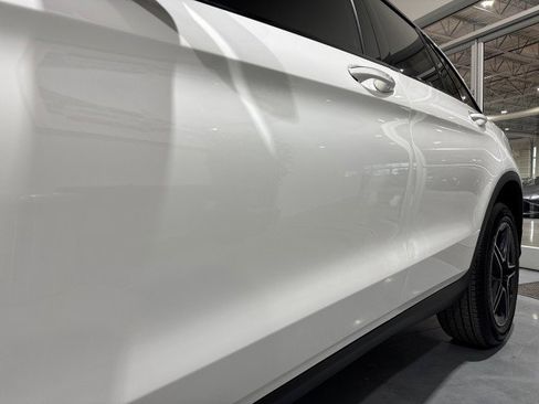 Used 2020 Mercedes-Benz GLC 300 4MATIC image 23