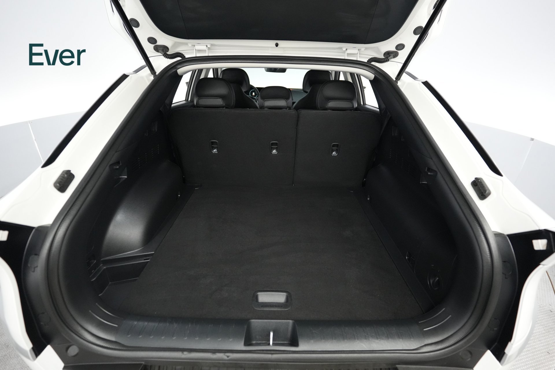 Used 2024 Kia EV6 Light RWD image 8