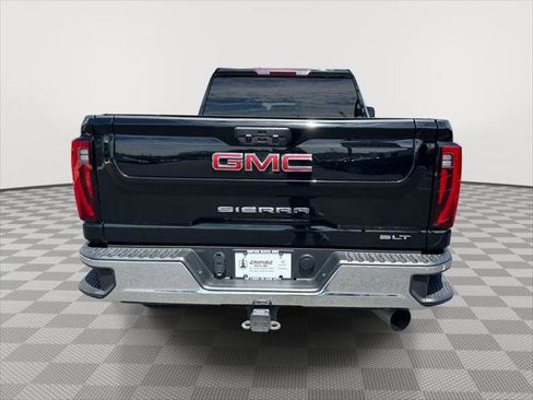Used 2024 GMC Sierra 3500 SLT w/ SLT Convenience Package AWD/4WD image 4