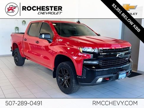 Certified 2021 Chevrolet Silverado 1500 LT Trail Boss w/ Convenience Package II AWD/4WD image 1