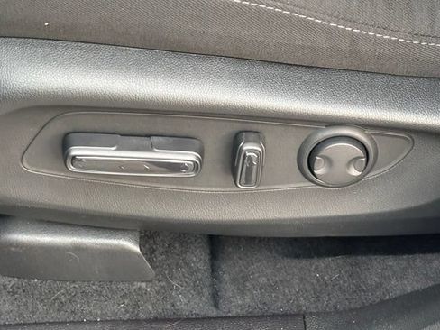Used 2026 Honda CR-V EX image 8