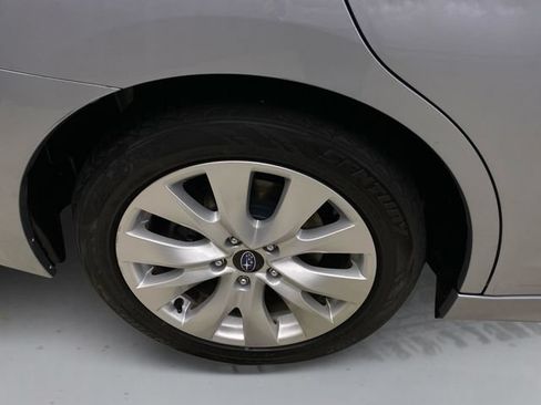Used 2016 Subaru Legacy 2.5i Premium AWD/4WD image 17