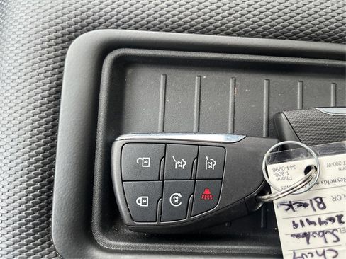 Used 2022 Chevrolet Suburban RST image 37